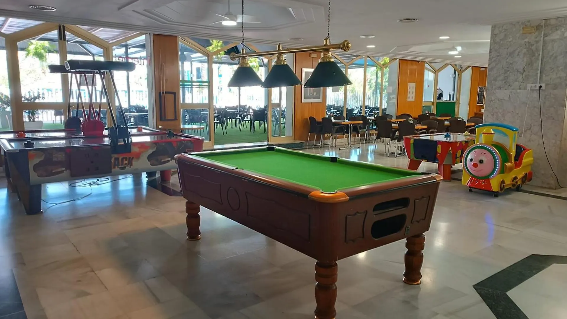 Apartamento Benal Beach Vista Al Mar, Piscina Templada Benalmádena